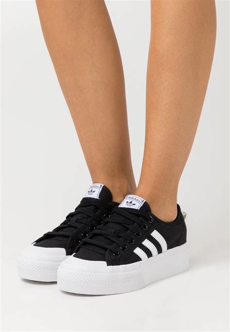 Adidas nizza women